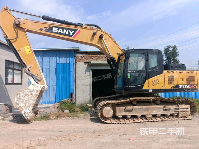三一重工SY200C挖掘机