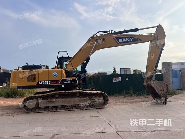 三一重工SY205C挖掘机