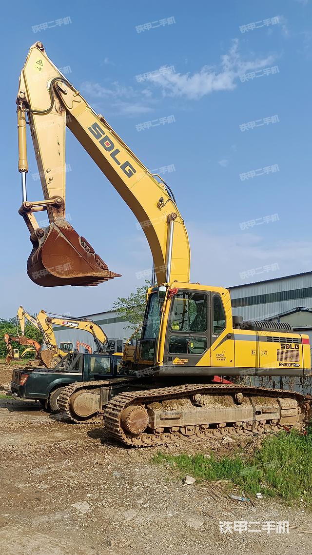 山东临工E6300F挖掘机