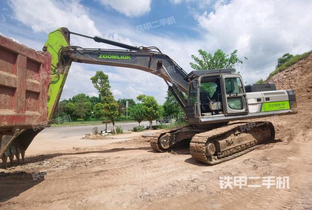 中联重科ZE375EK-10挖掘机