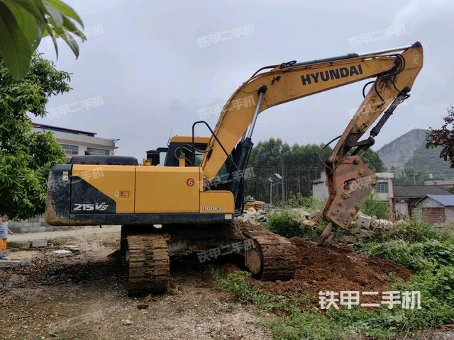 现代R215VS挖掘机