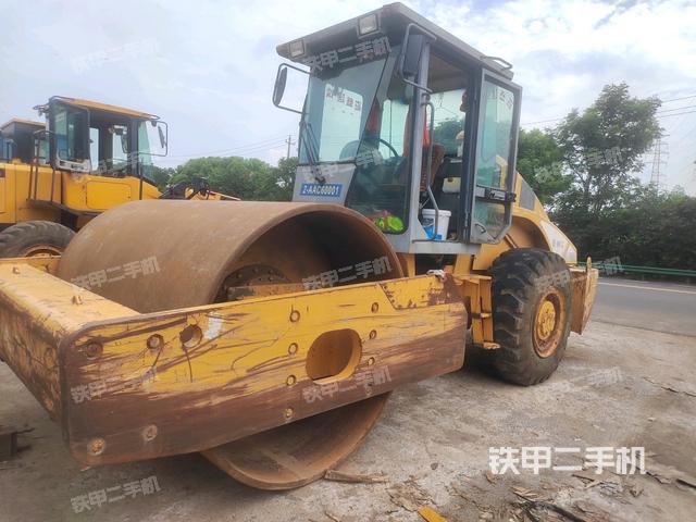 柳工CLG620压路机