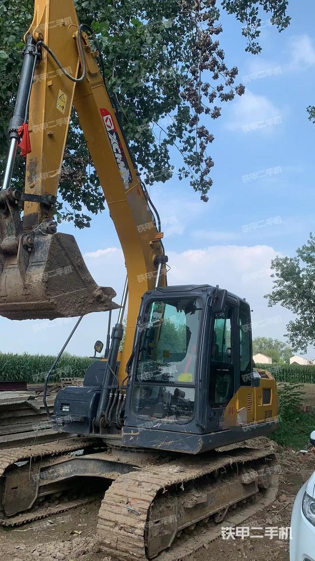 徐工XE135D挖掘机