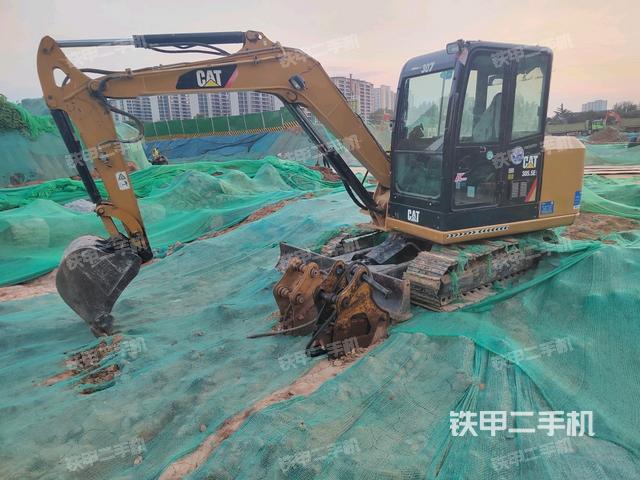 卡特彼勒CAT®305.5E2 小型液压挖掘机