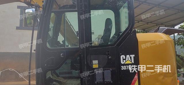 驾驶室整体（整机外观）