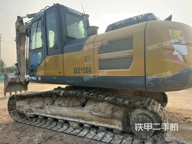徐工XE215DA挖掘机