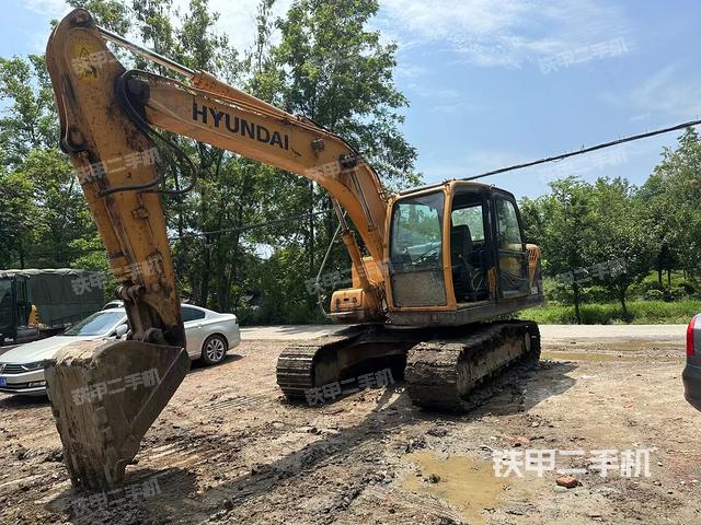 现代R150LC-9挖掘机