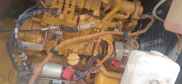 发动机整体俯视（整机外观）