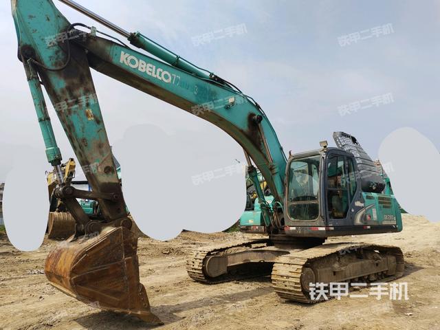 神钢SK260LC-8挖掘机