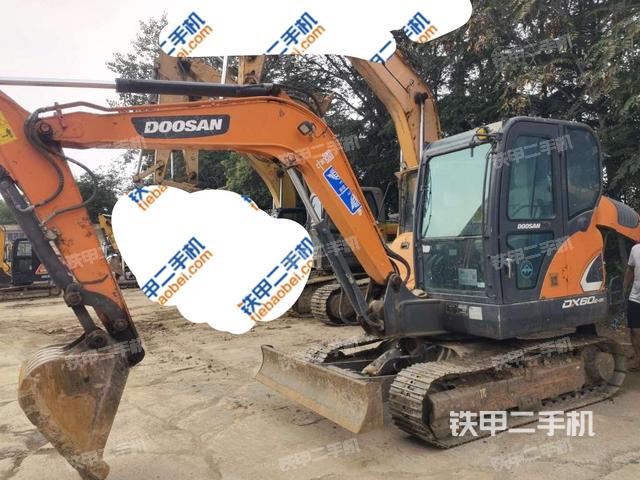 斗山DX60E-9CN挖掘机