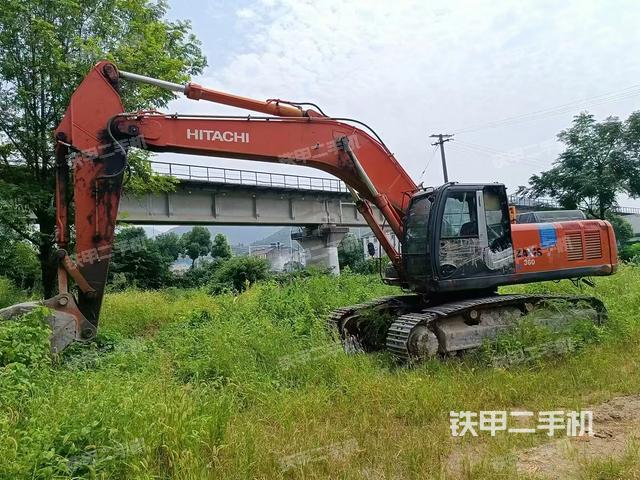 日立ZX330-3挖掘机