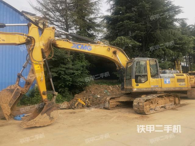 徐工XE215D挖掘机