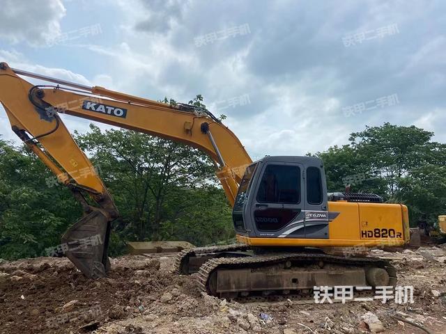 加藤HD820R挖掘机