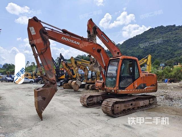 斗山DH150LC-7挖掘机