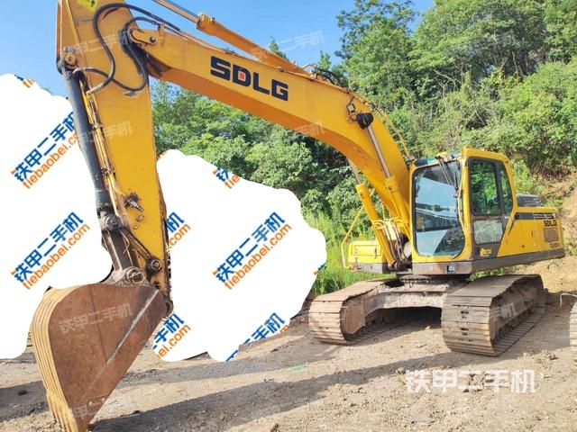 山东临工E6210FS挖掘机