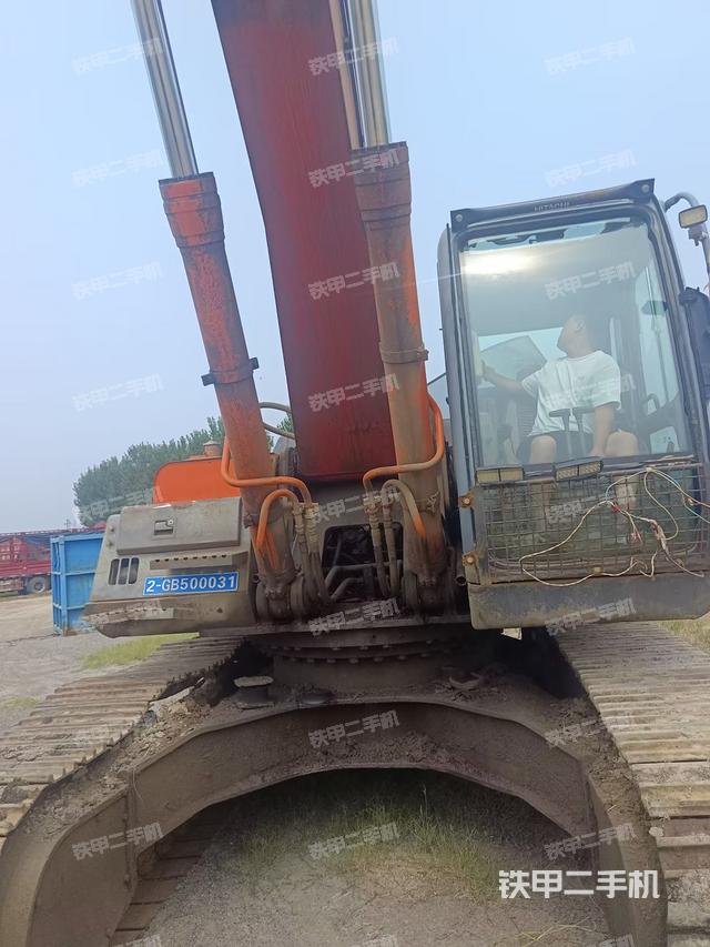 日立ZX350挖掘机