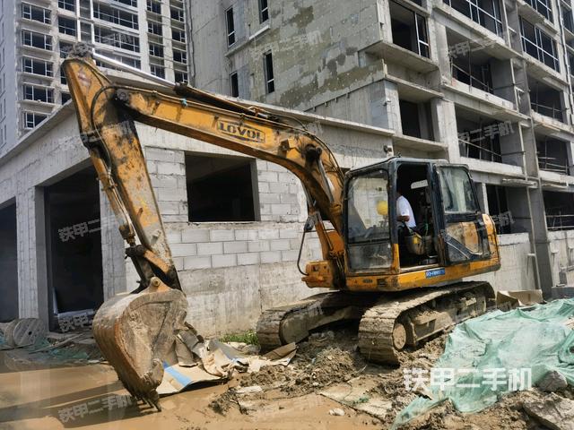 雷沃重工FR150-7挖掘机