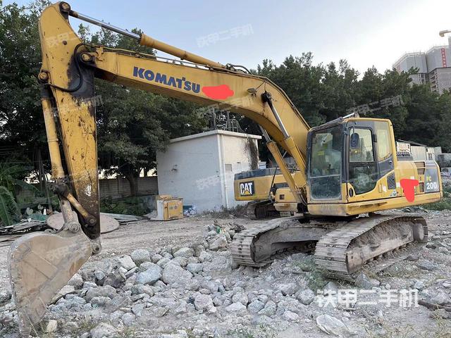 小松PC200-8N1挖掘机