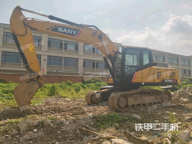 三一重工SY205C挖掘机