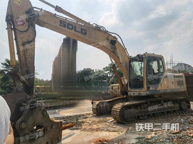 山东临工E6210F挖掘机