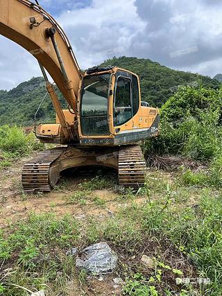 二手现代 R215-9C 挖掘机转让出售