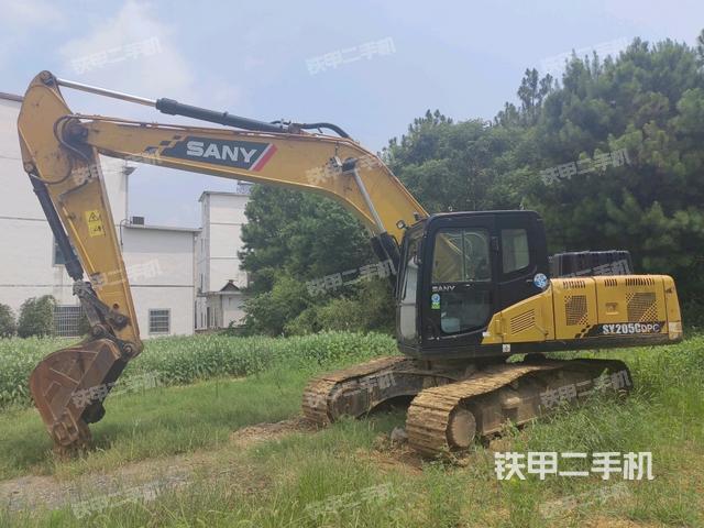 三一重工SY205C挖掘机