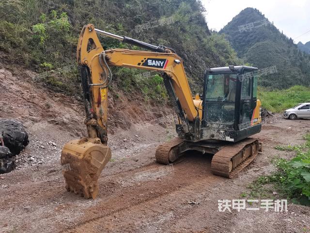 三一重工SY55C挖掘机