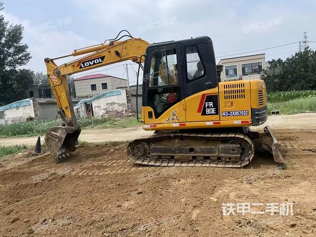 雷沃重工FR80D挖掘机
