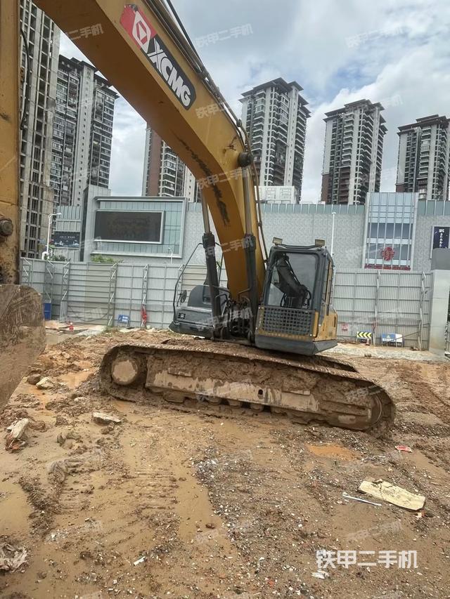徐工XE370D挖掘机