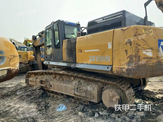 徐工XE470挖掘机