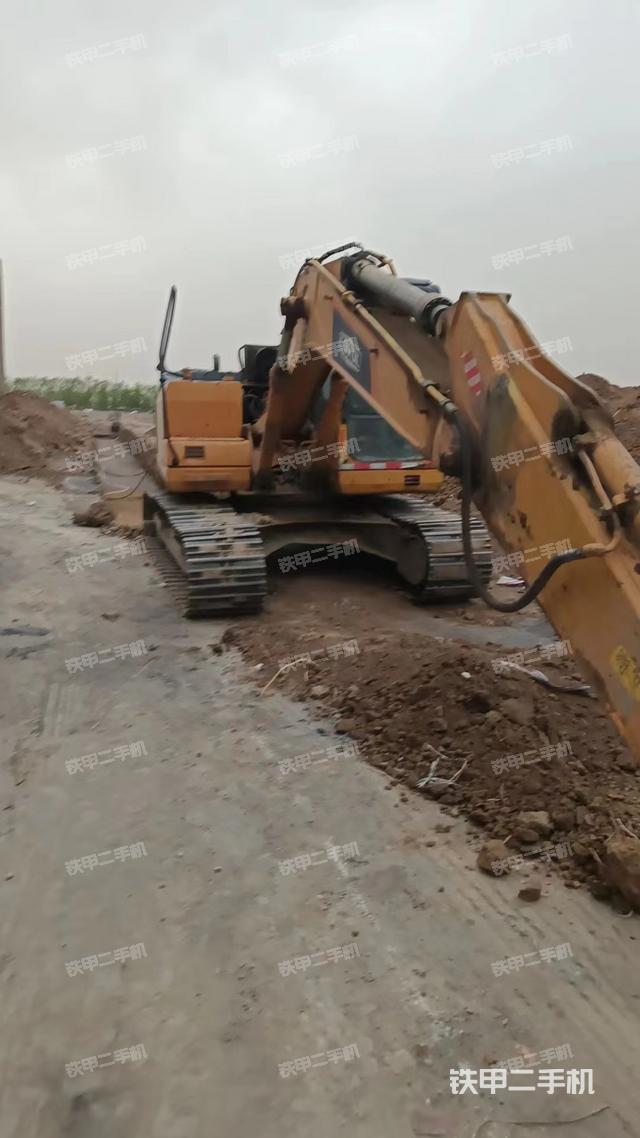 雷沃重工FR170挖掘机