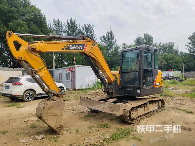 三一重工SY60C挖掘机