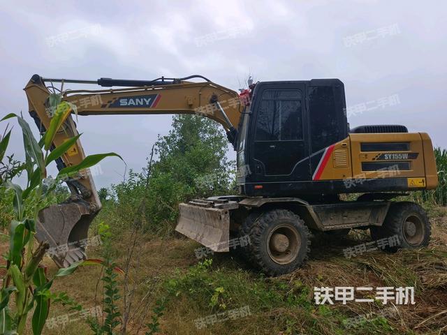 三一重工SY155W挖掘机