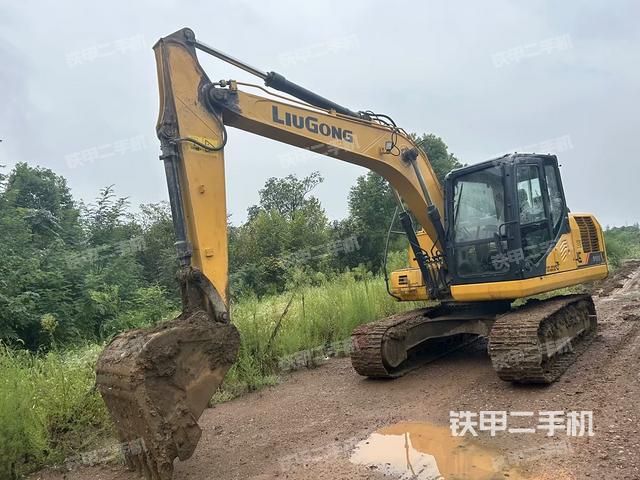 柳工CLG915E挖掘机