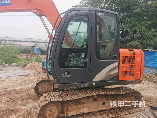 日立ZX70-5A挖掘机