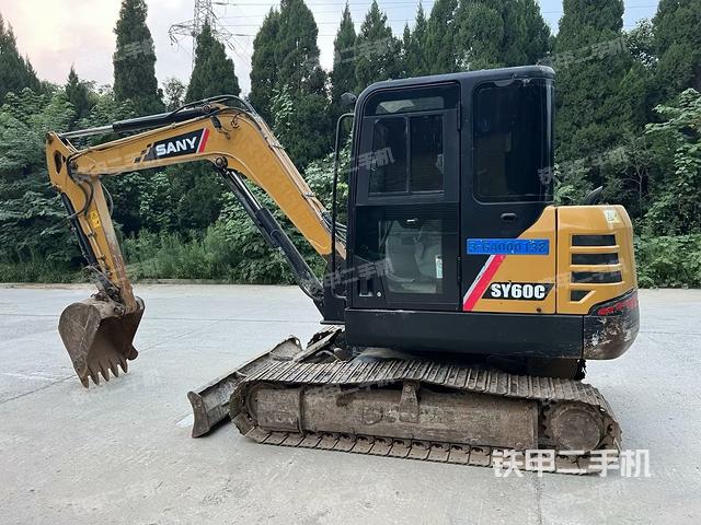三一重工SY60C挖掘机