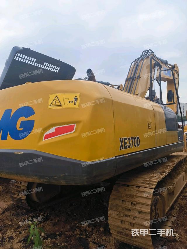 徐工XE370DK挖掘机