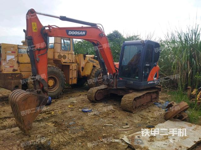 斗山DX60-9C GOLD挖掘机