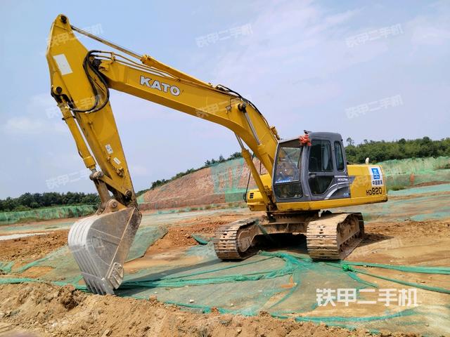 加藤HD820V挖掘机