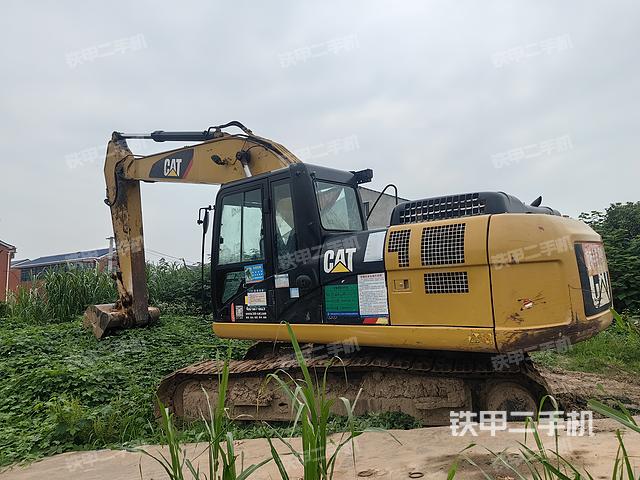 卡特彼勒320D2GC挖掘机