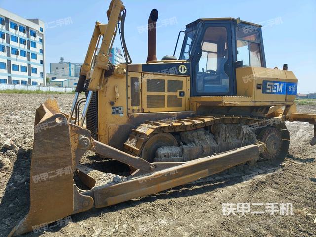 山工SEM816推土机