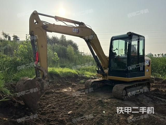 卡特彼勒306E2小型液压挖掘机