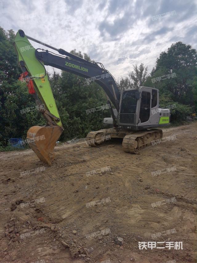 中联重科ZE135E-10挖掘机