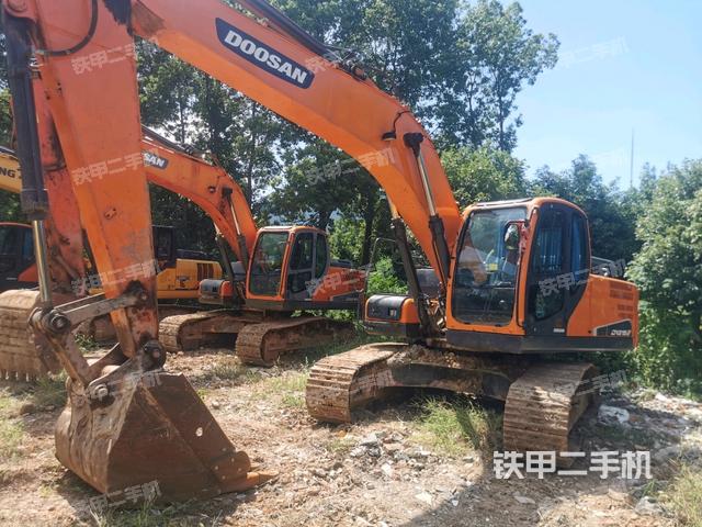 斗山DX215-9CN ACE挖掘机