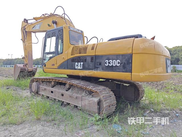 卡特彼勒330C挖掘机的设备实拍-第2张实拍照片