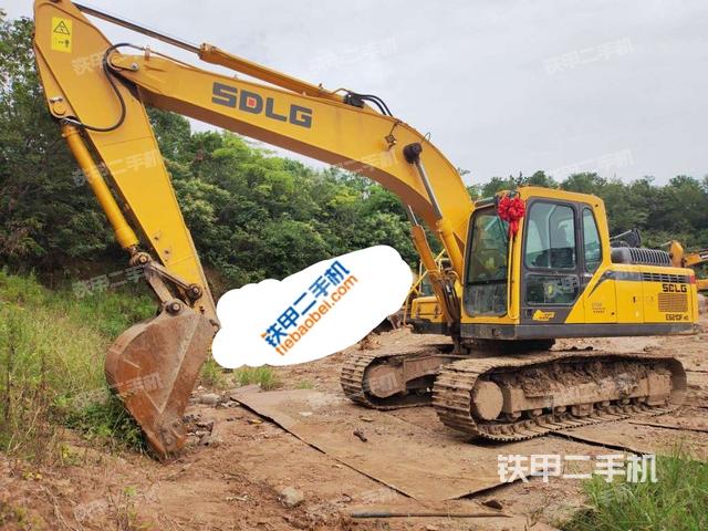 山东临工E6210F挖掘机