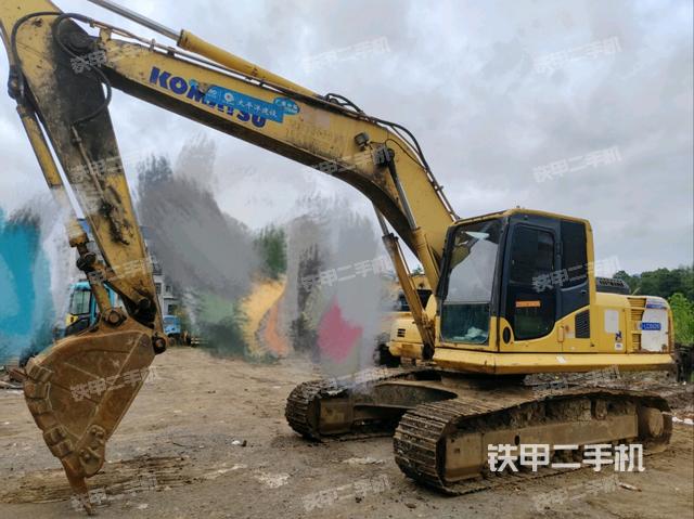小松PC210LC-8挖掘机
