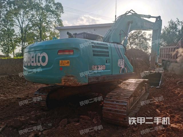 右后45(整機(jī)外觀) 右后45(整機(jī)外觀)