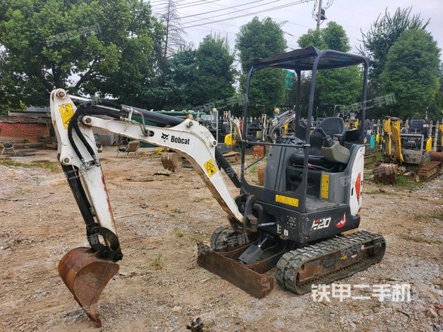 山猫E20挖掘机