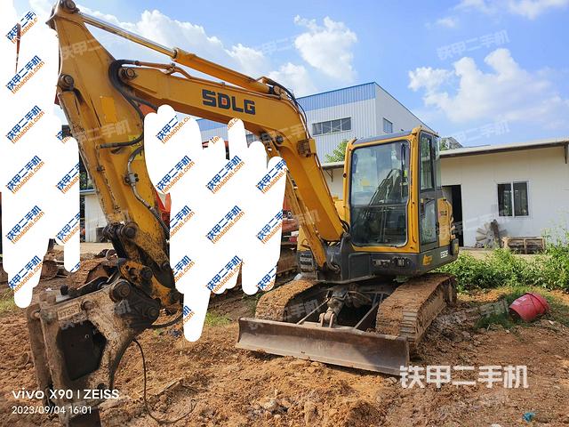 山东临工E660F挖掘机